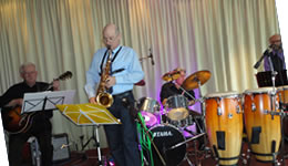 Iron Street Jazz Band im Café Mitt n drin